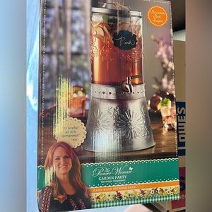 The Pioneer Woman Garden Party Beverage Dispenser